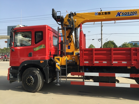 東風T5新款8噸隨車吊