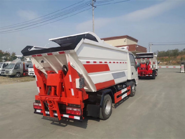 江淮康鈴國(guó)六4方無(wú)泄漏壓縮式垃圾車