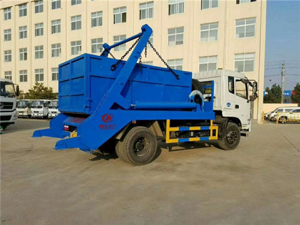 東風仿天錦擺臂式垃圾車(8-10方)