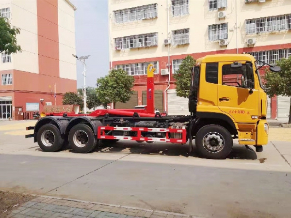 東風天龍國六20~25方車廂可卸(鉤臂)式垃圾車