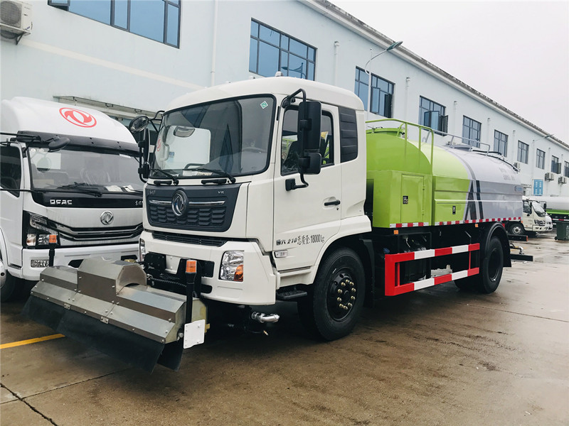 東風(fēng)天錦路面清洗車 養(yǎng)護(hù)車