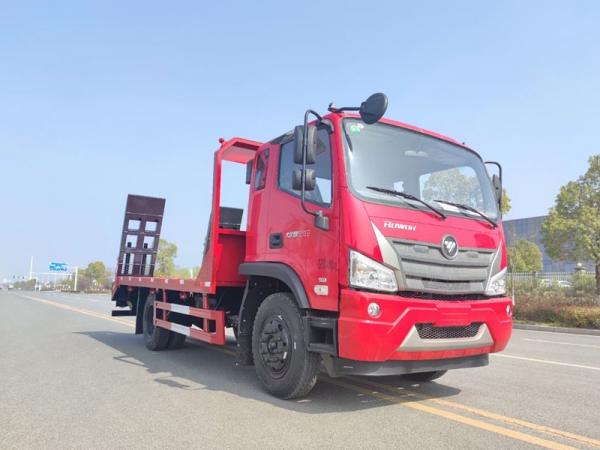 國六福田3900軸距單橋平板運(yùn)輸車