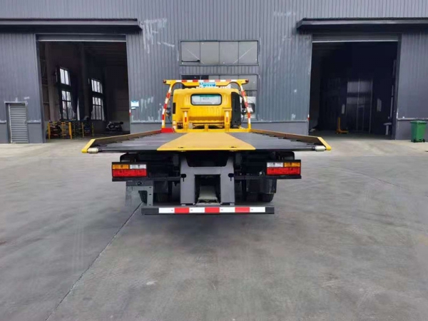 國六大運一拖二平板清障車