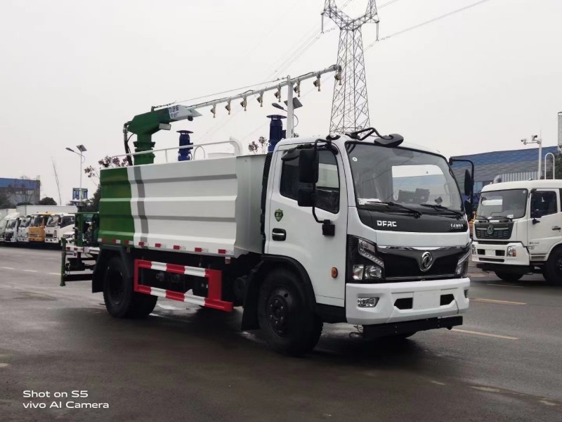 東風8噸鐵路抑塵車