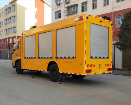 東風(fēng)天錦搶險工具車