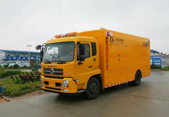 3200-4000立方搶險車